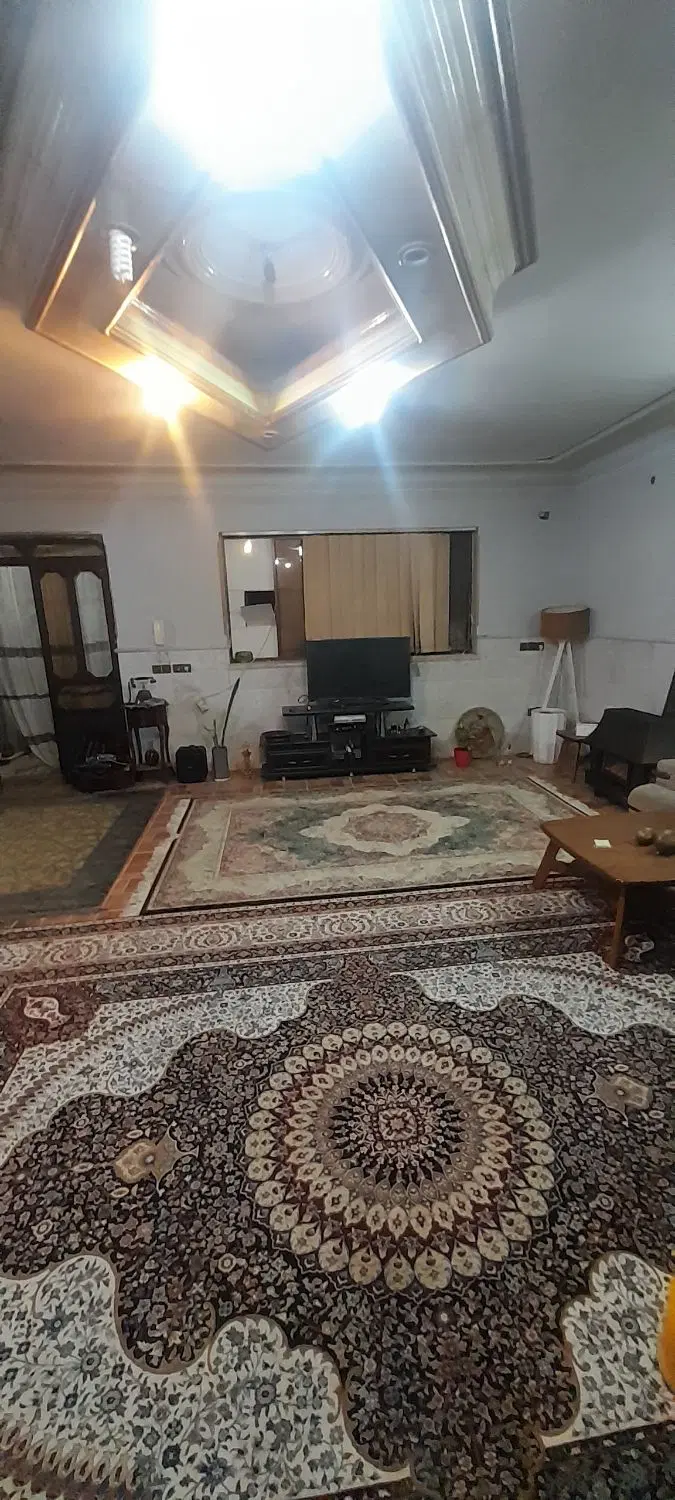 120متر_ همکف_ استقلال_ راه جدا