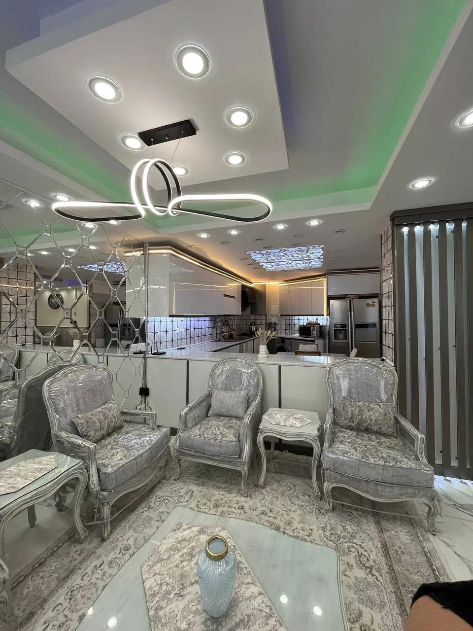 آپارتمان ۱۲۷ متری
