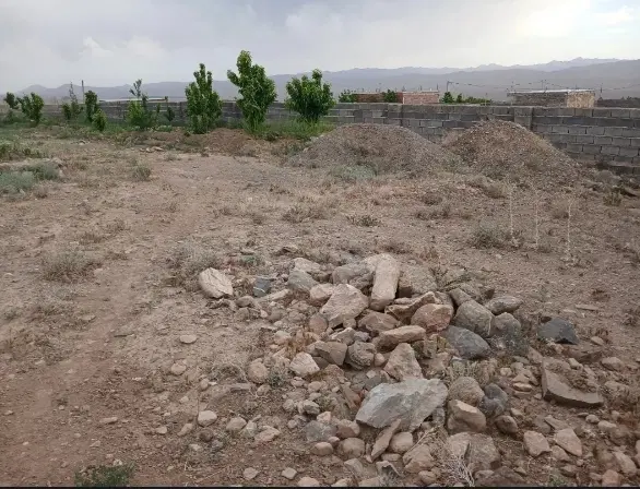 زمین در روستای سکنج