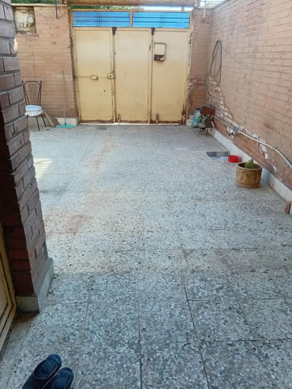 خانه ویلایی ۱۵۰ متری در خیابان خسروی