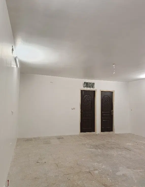 خانه در کوچه آهنی طبقه دوم دلباز