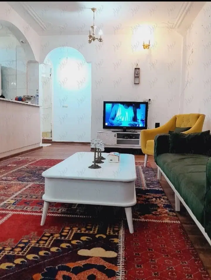 ۱۰۰ متر _ پارکینگ اختصاصی _ تک واحد