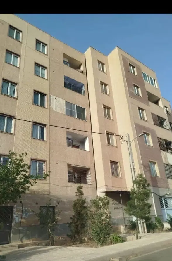 فاز ۴ شمال_ تک خواب _ پارکینگ مسقف