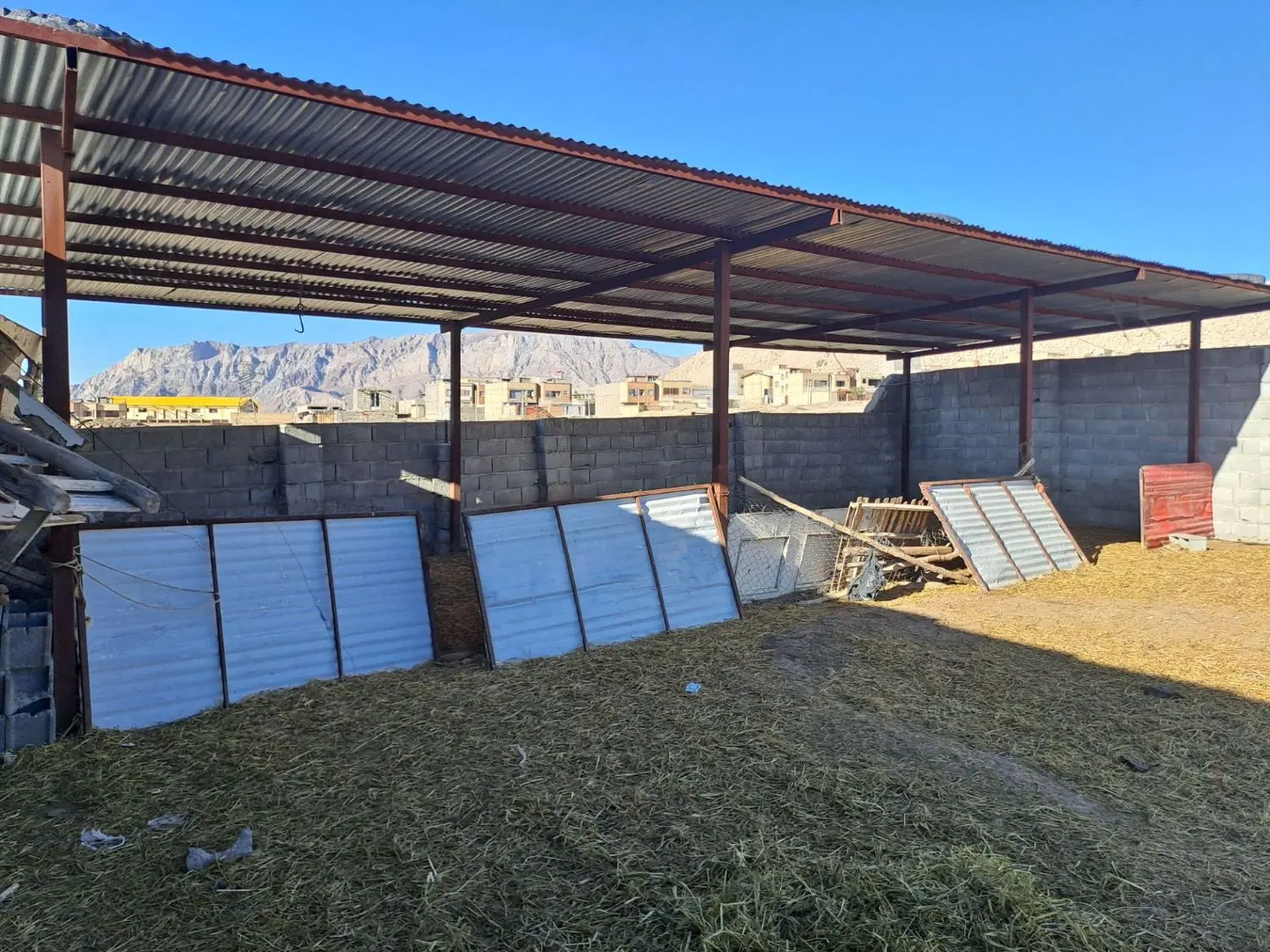 فروش ۵۰۰ مترمربع زمین کارکاهی