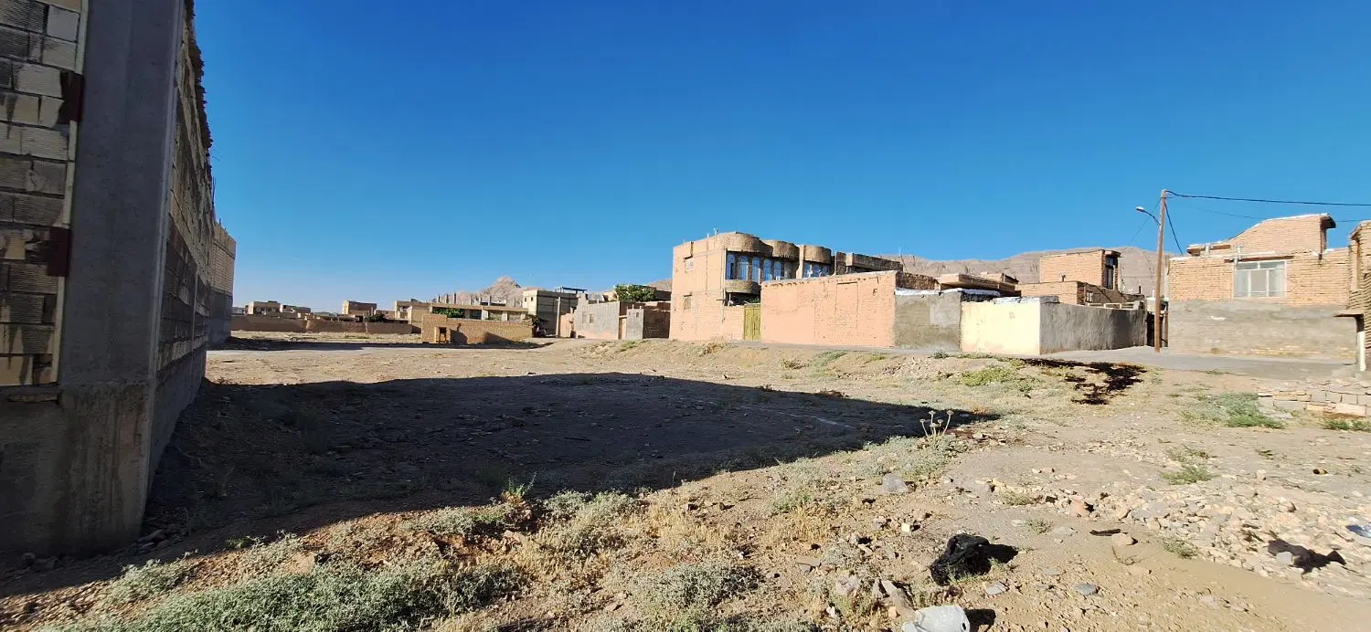 زمین مسکونی
