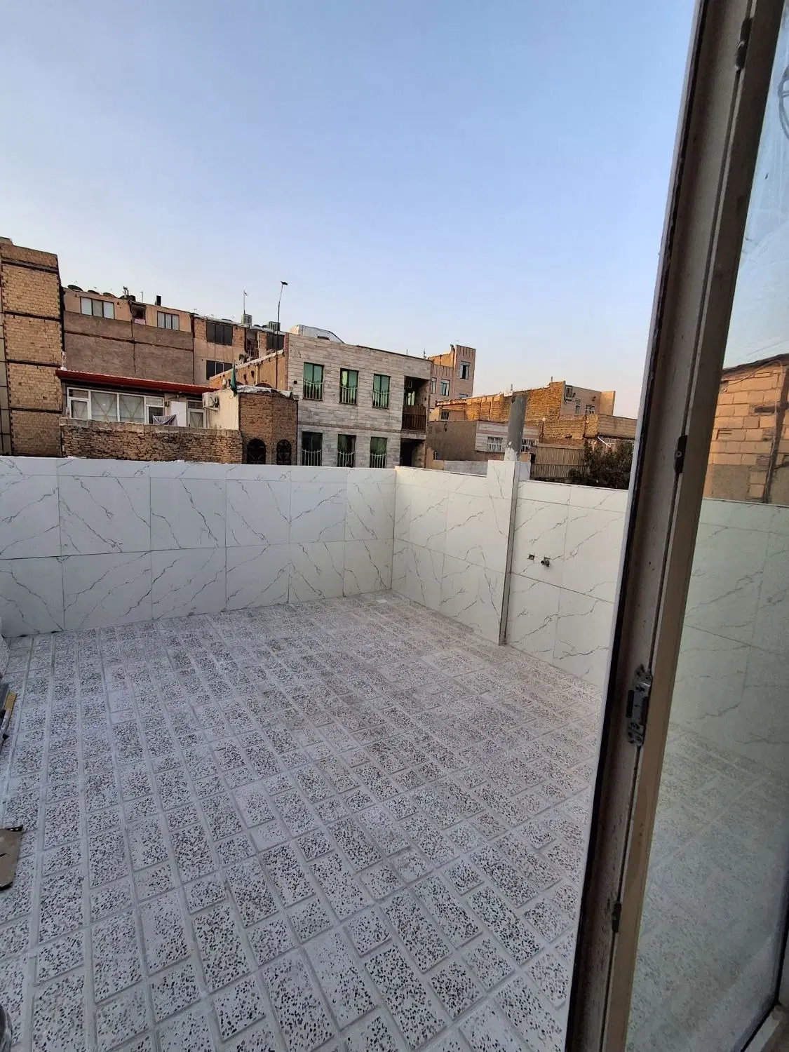 ۱۲۰متر نوساز بهار خواب  ۵۰۰ میلیون رهن کامل
