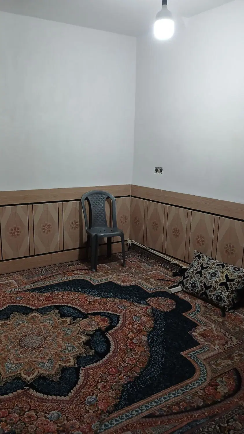 خونه ۱۰۰متری..