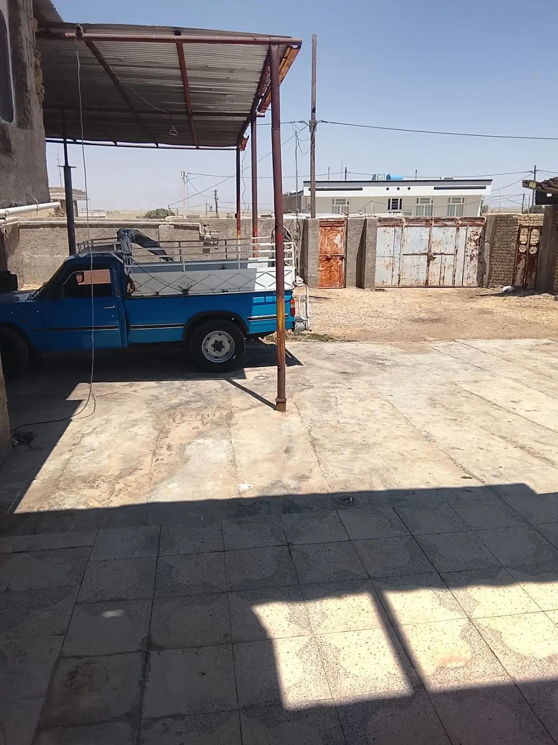 باسلام یک باب منزل مسکونی  در روستای آبشور