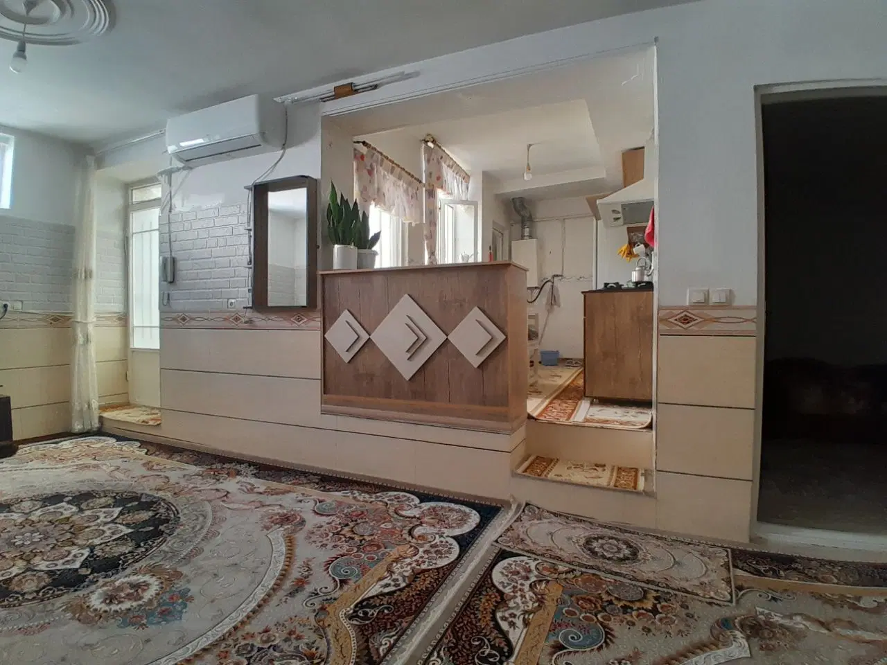 خانه ای ویلایی تمیزو بازسازی شده در اسلام اباد