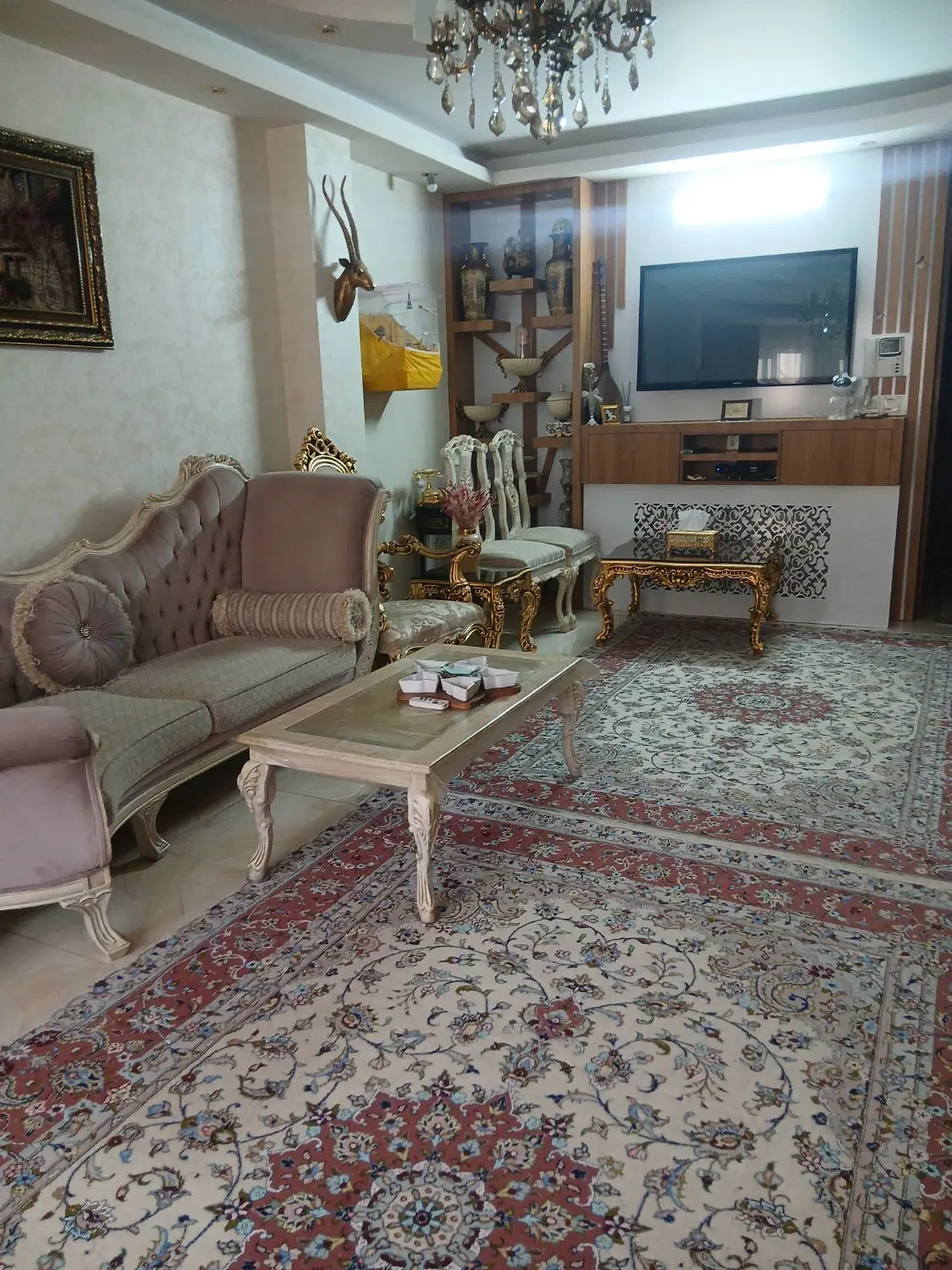 رهن و اجاره یک باب منزل مسکونی شمال باغ غدیر