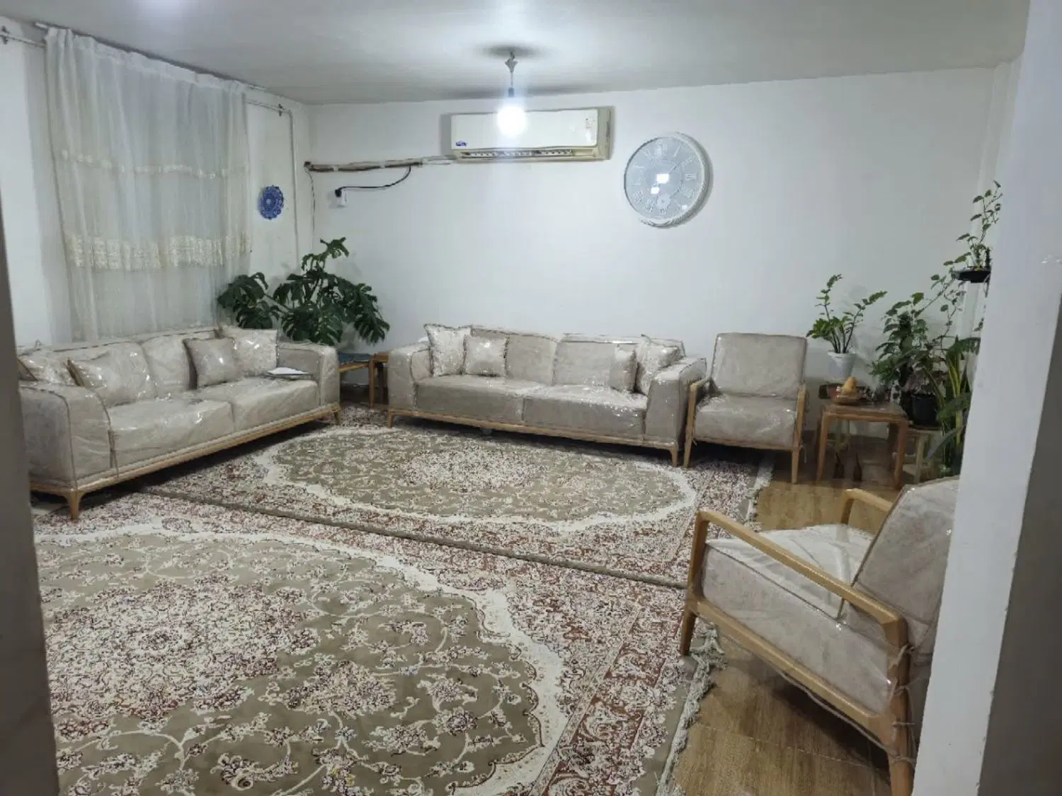 فاز۶ فروش ۳واحدی طبقه ۱ موقعیت لاکچری