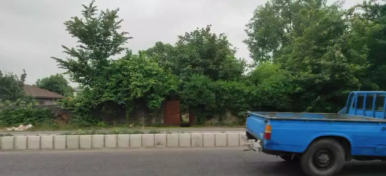 زمین متراژ 2170 به فروش می‌رسد سند دار