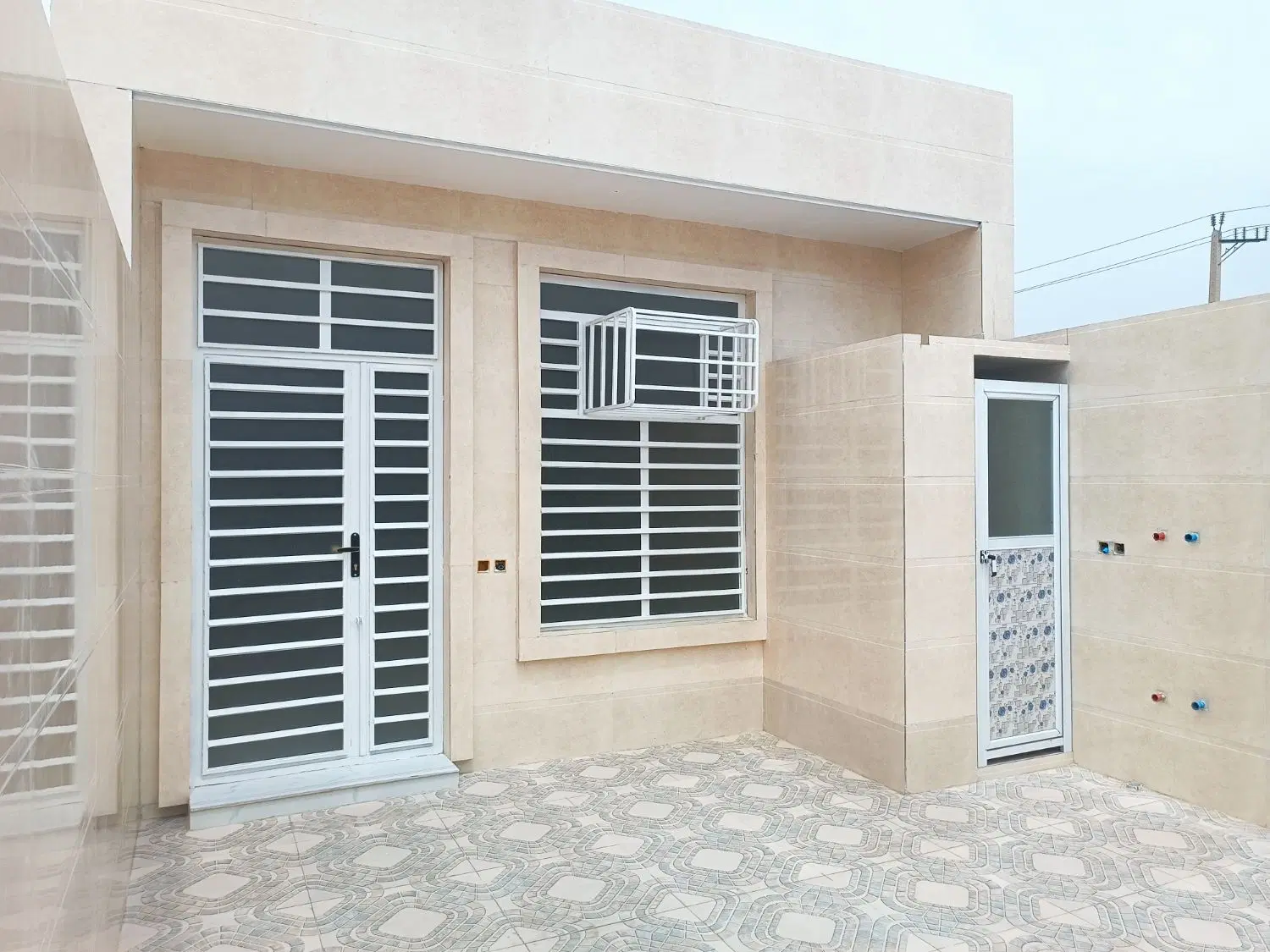فروش خونه ویلای در بیست هکتاری