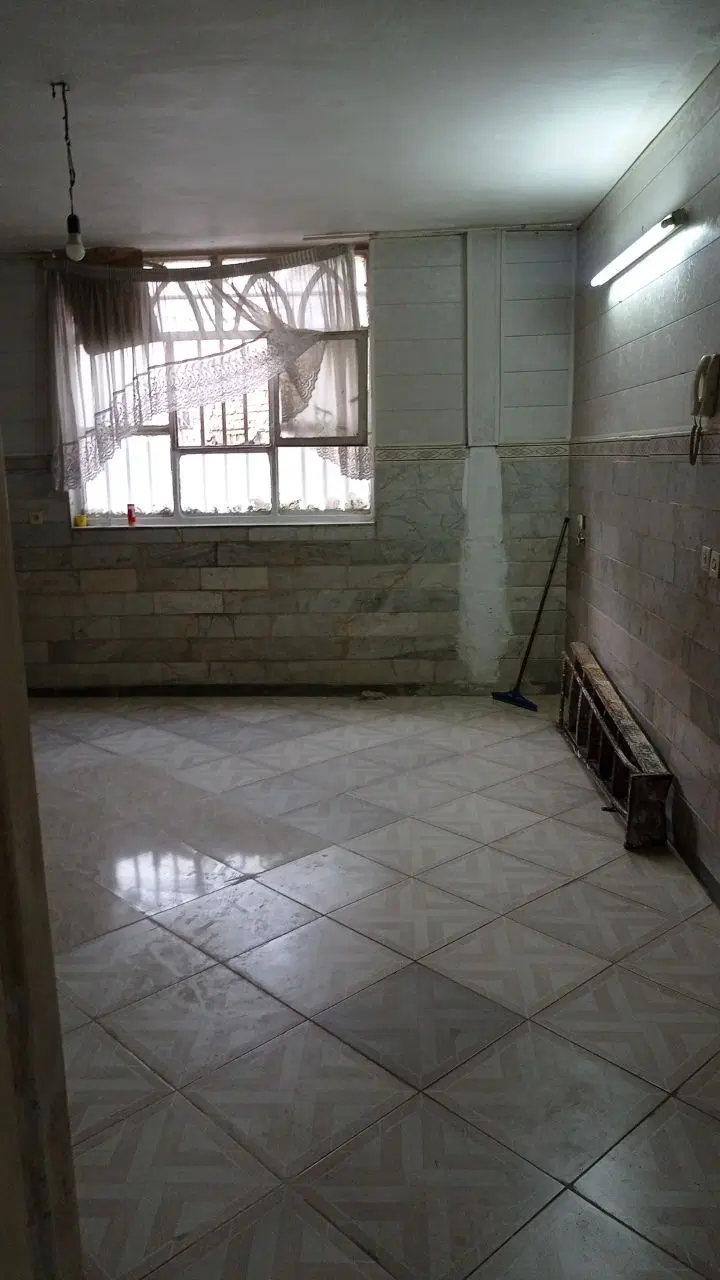 اجاره طبقه همکف 75متری