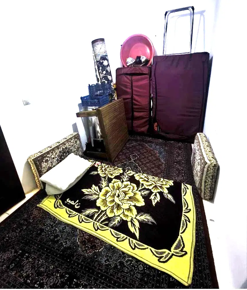 خانه و مغازه ویلایی  چهارراه گلشن مرکز شهر