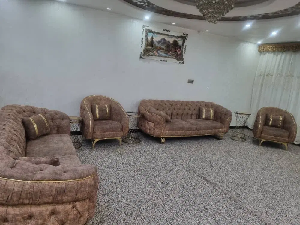یک‌واحد اپارتمان ۱۰۰ متری