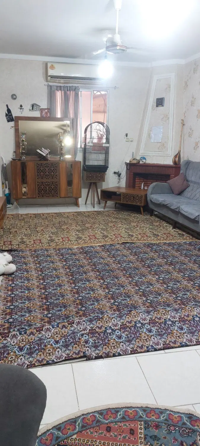آپارتمان 100متری طبقه سوم
