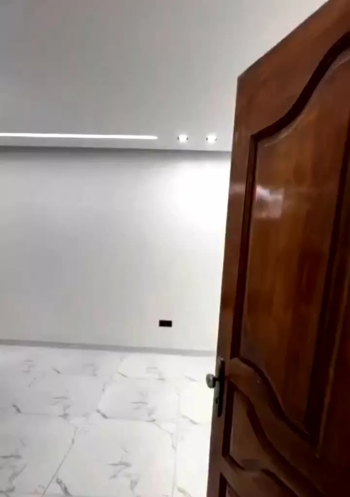 اجاره اپارتمان ۸۰متری_نارمک_جنب مترو شهید باقری