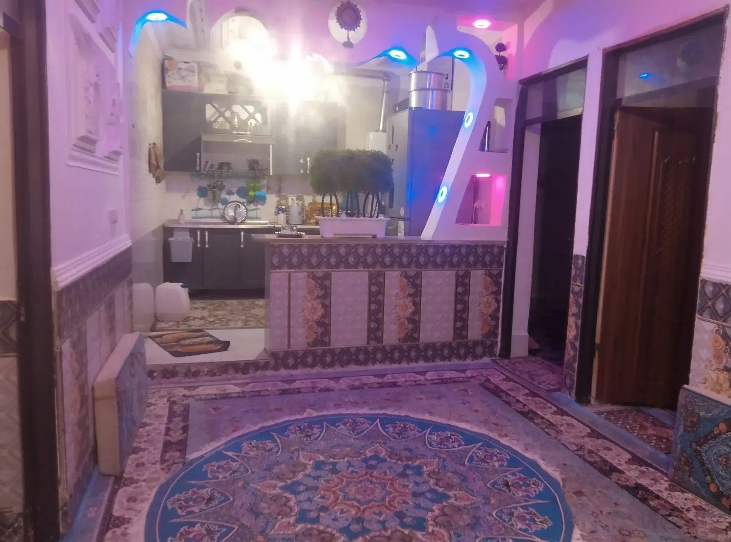 خانه دو طبق واقع در سیادک در منتقه نوتی چچ