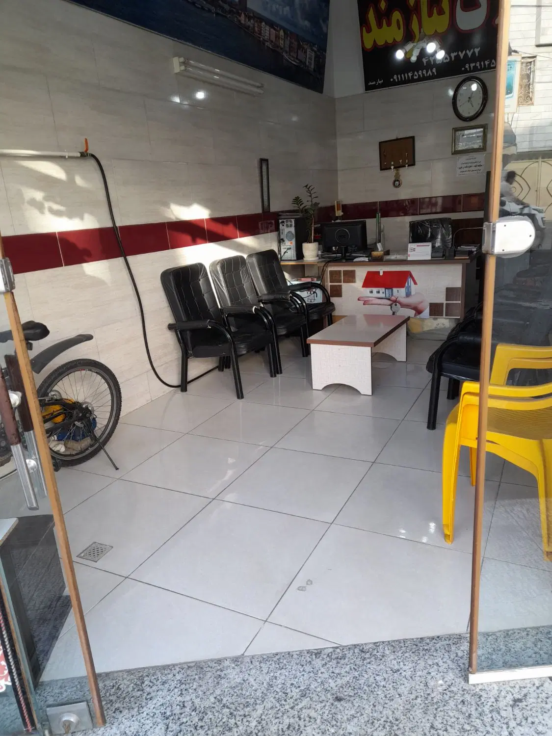 فروش مغازه با مالکیت ۲۱متر بر اصلی گمرکات