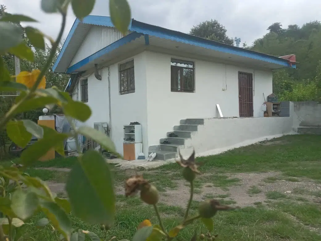 خانه ای روستایی سنددار، در ماکلوان