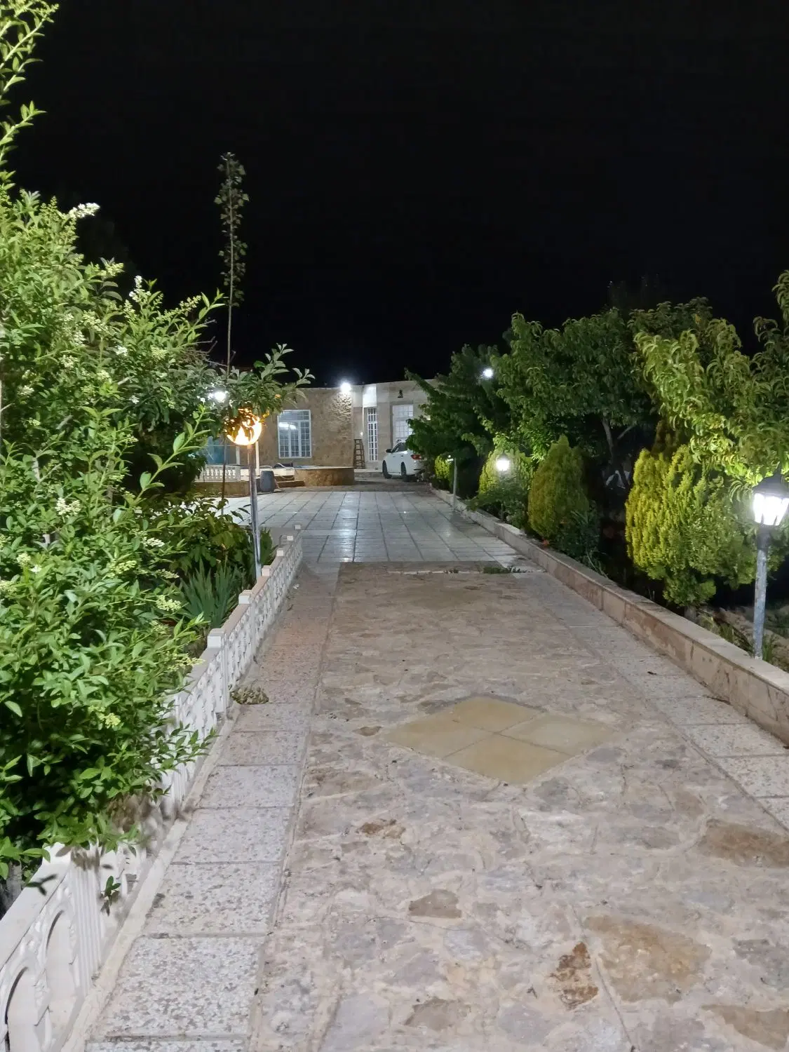 باغ ساغروان جاده گوهردشت