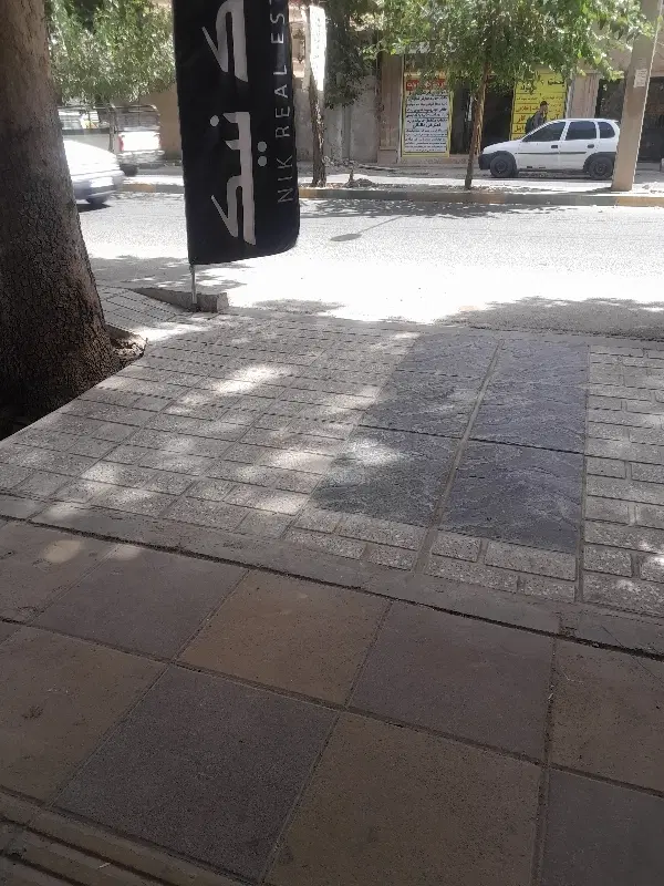 ۷۴ متری