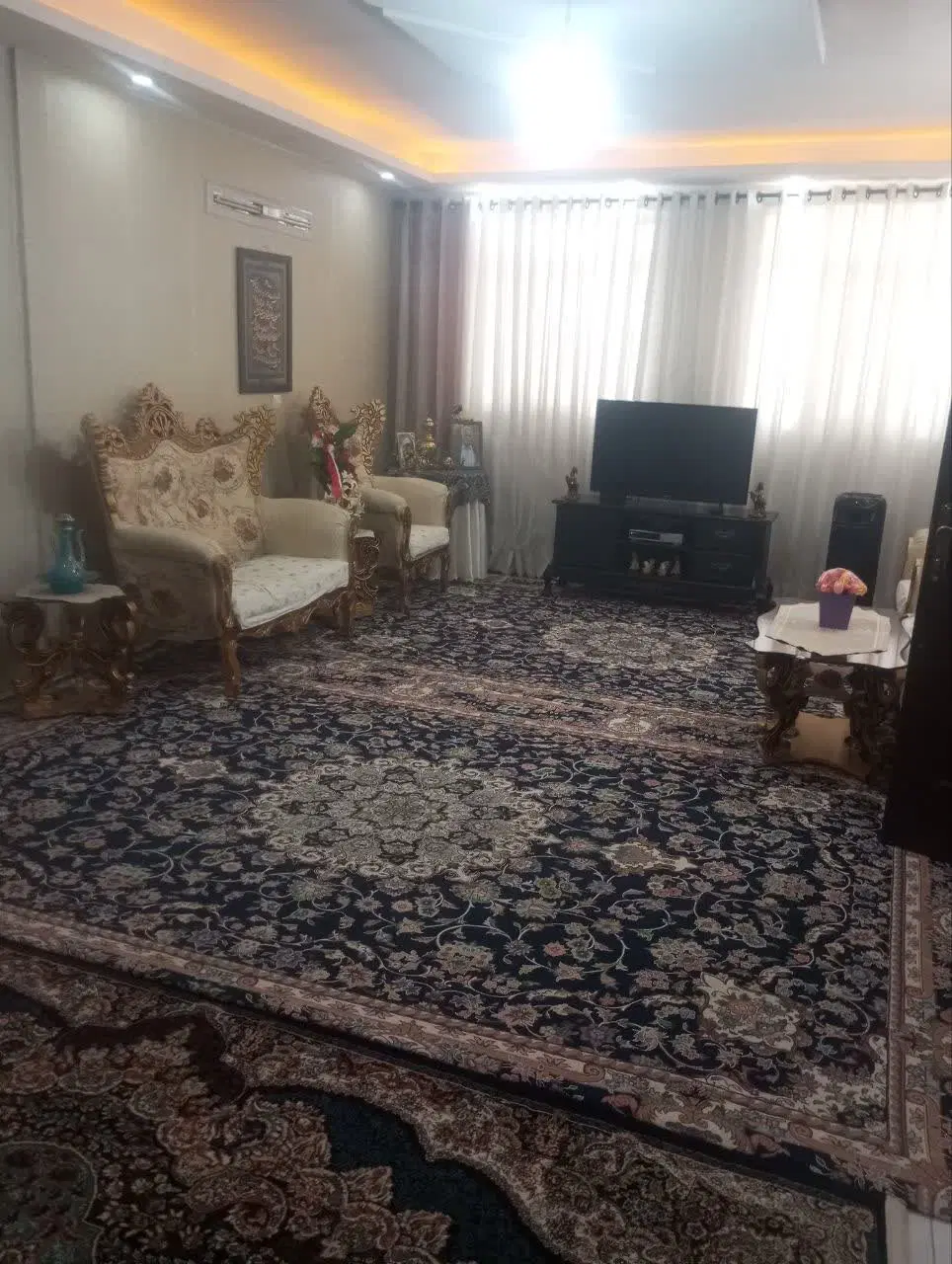فروش آپارتمان ۹۰متری در پیشاهنگی