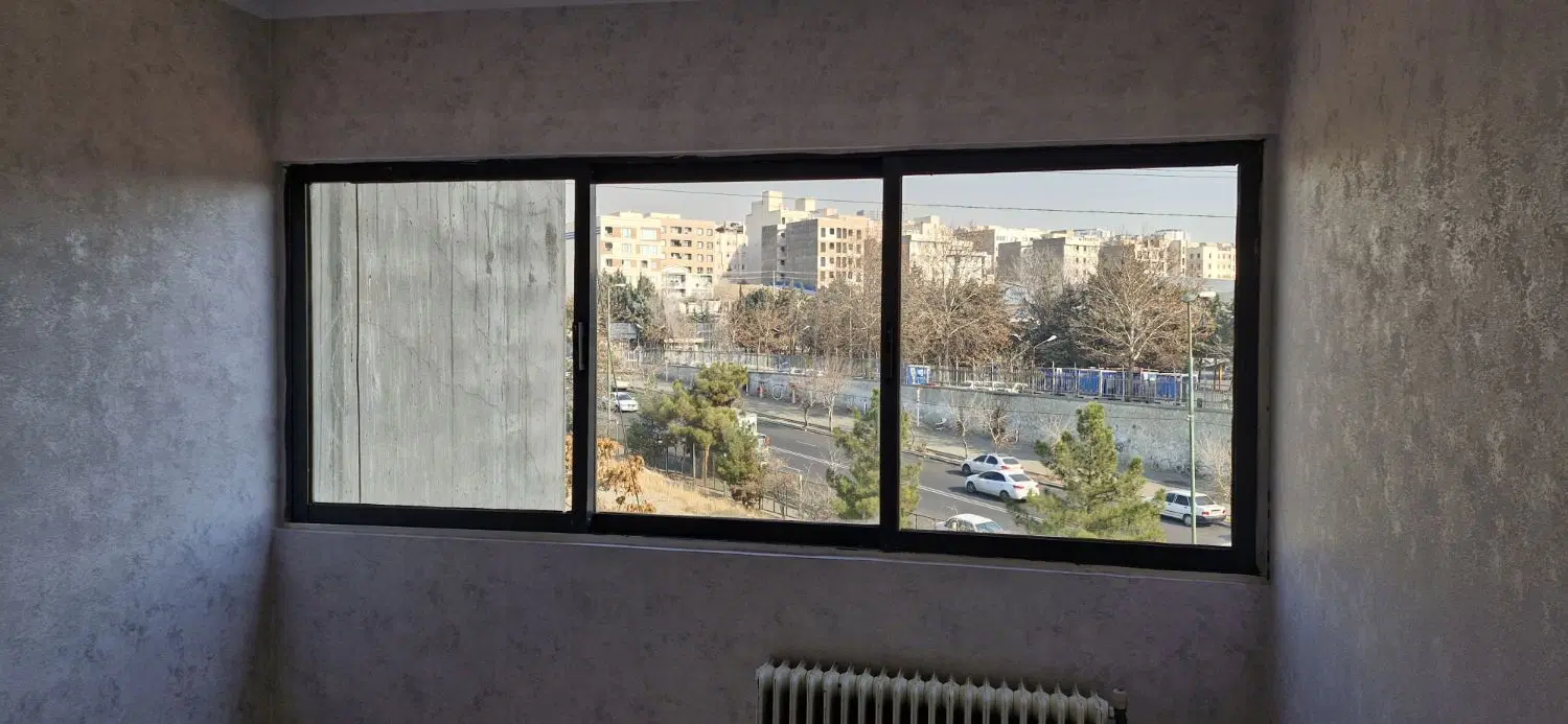 ۸۲ متر دو خواب طبقه ۳