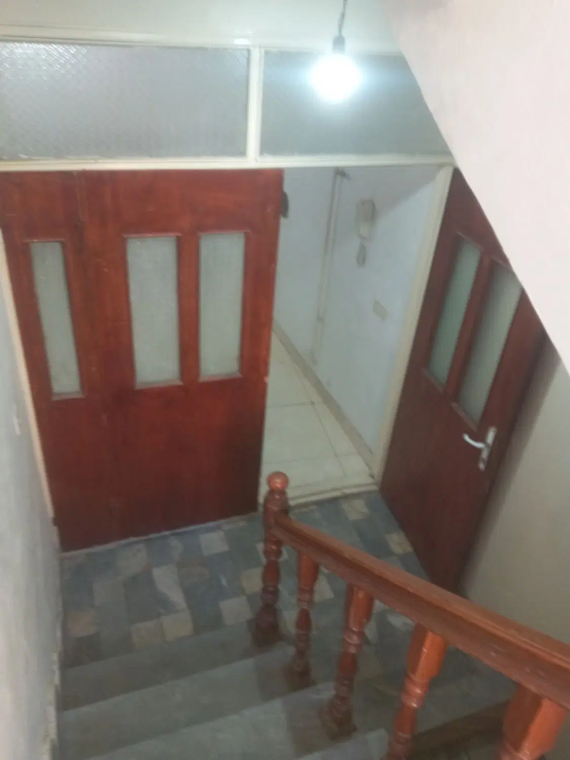 واحد زیرزمین در دخلی