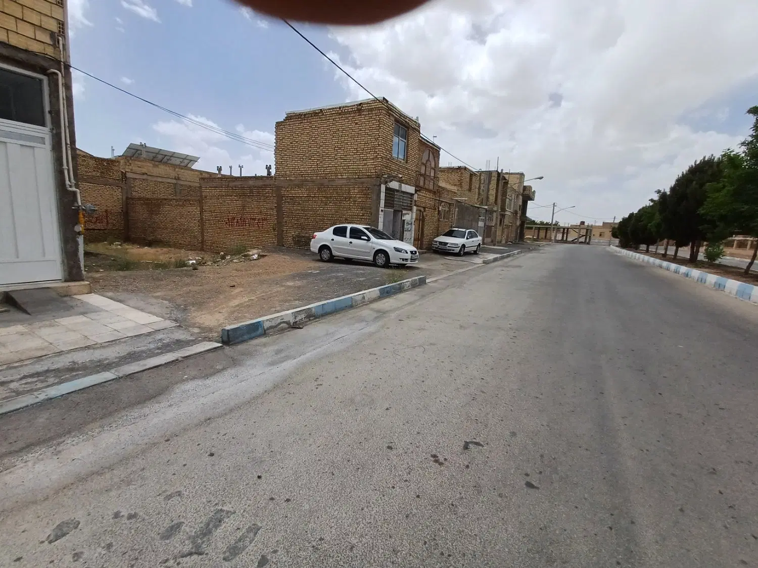 زمین در الله اباد ورمخواست