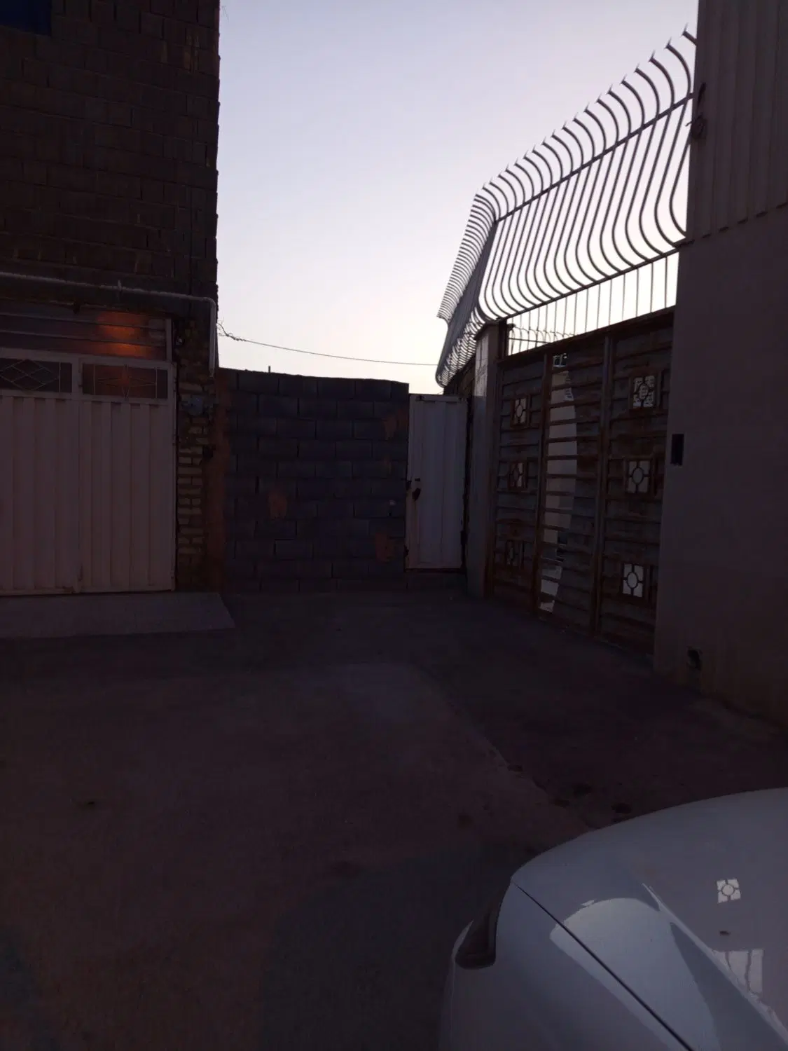زمین سند دار آینده دار