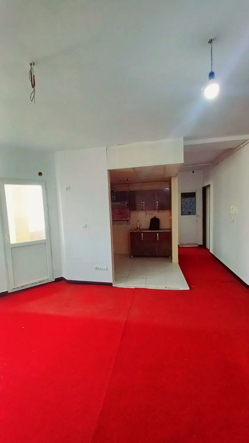 94 متری حجت