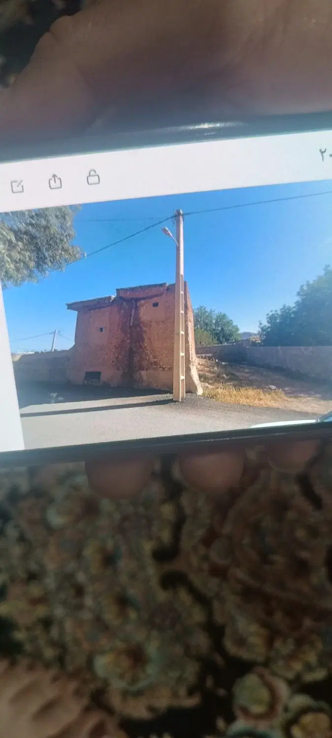 خانه کلنگی با زیر زمین بزرگ جهت طرح صنعتی