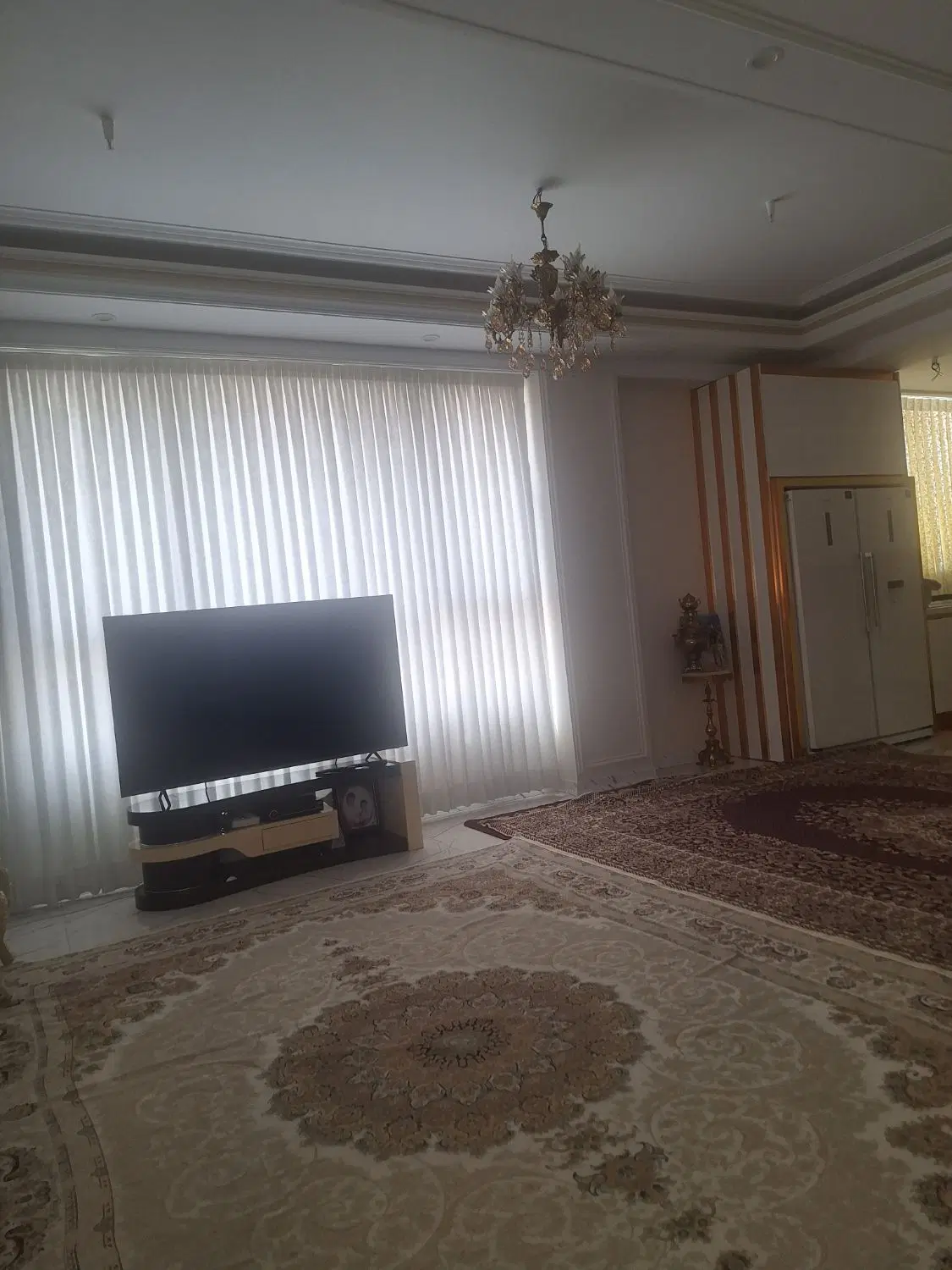 اپارتمان خوش نقشه غرق در نور