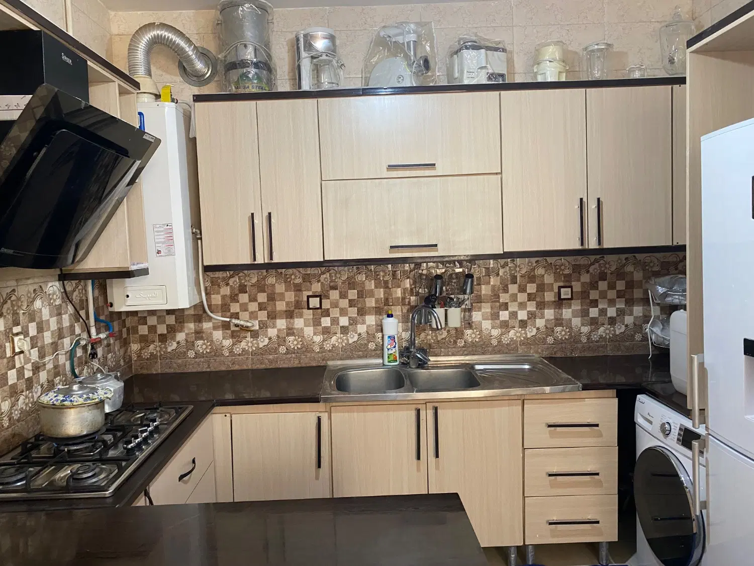 منزل ۲طبقه دستخضرکوچه بن بست