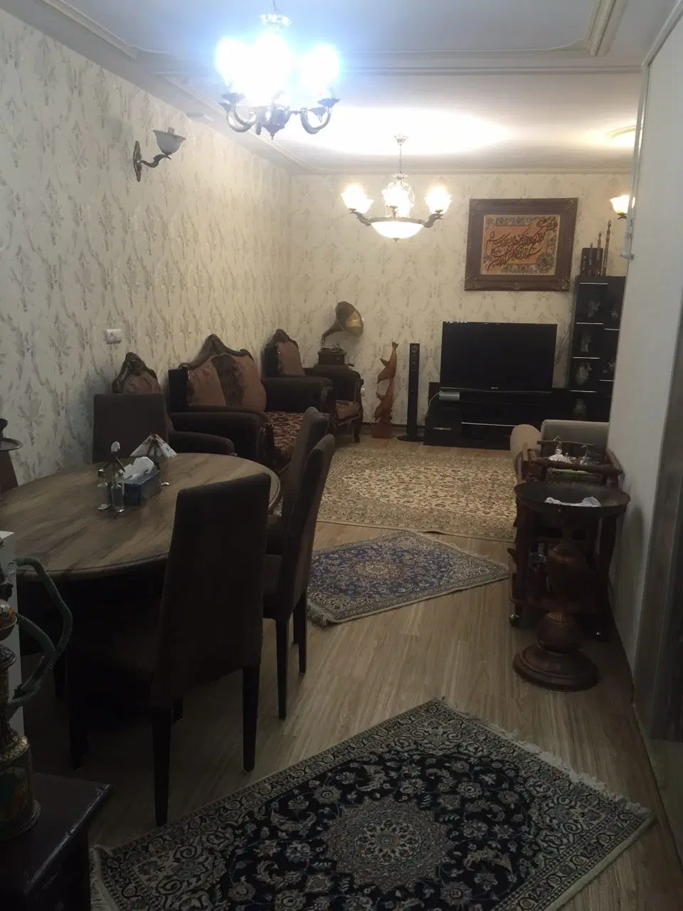 رهن واجاره واحد ۹۰ متری ۱۸ متری شکریه