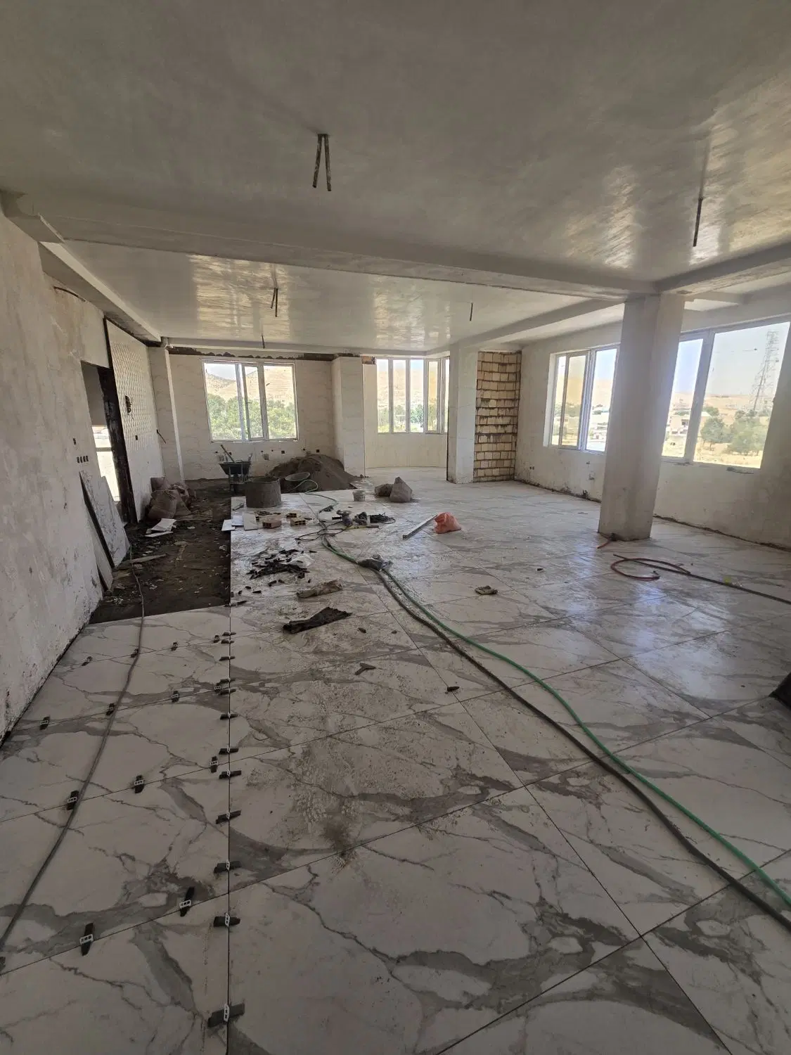 اجاره نسکونی تک واحدی ۱۶۰ متر بعلاو۳۰ متر بالکن
