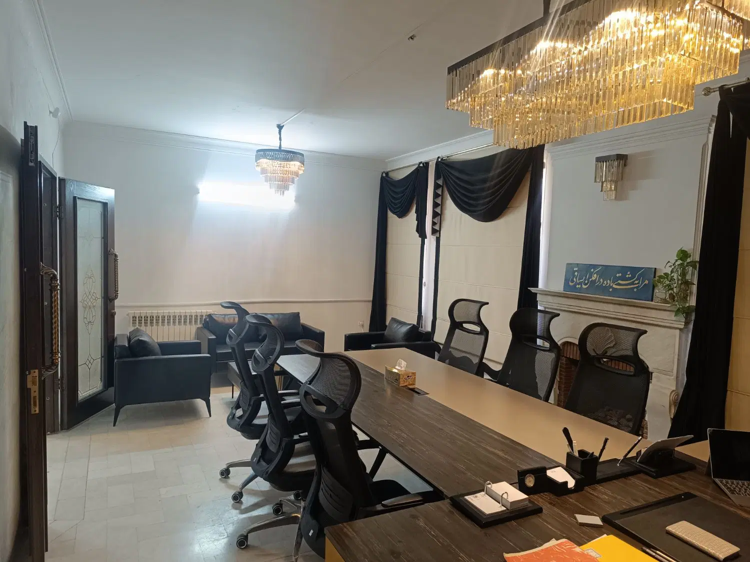 فضای مدیریت ۴۰متر
