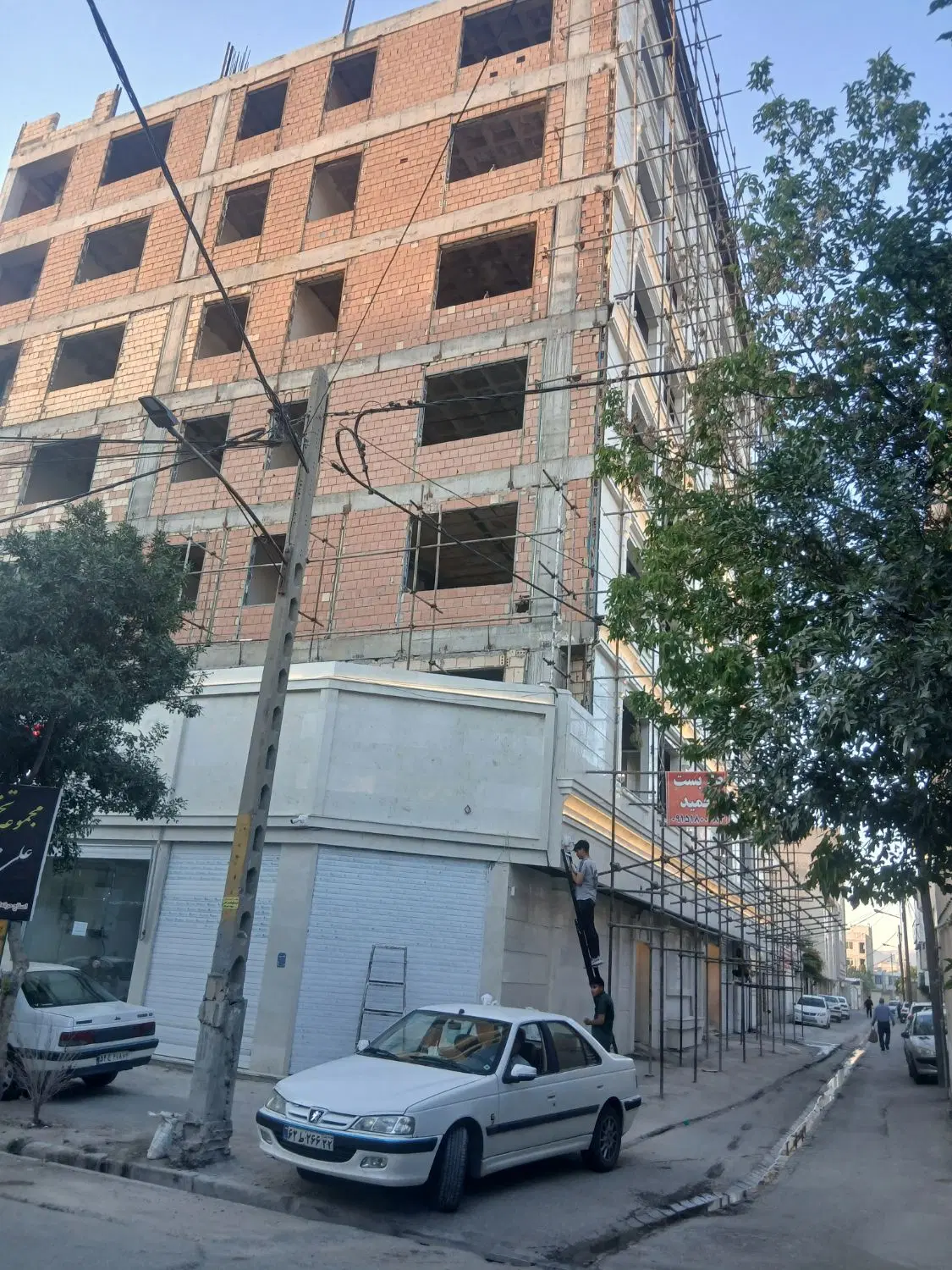 واحدطبقه  دوم عالی فول امکانات ۳خواب