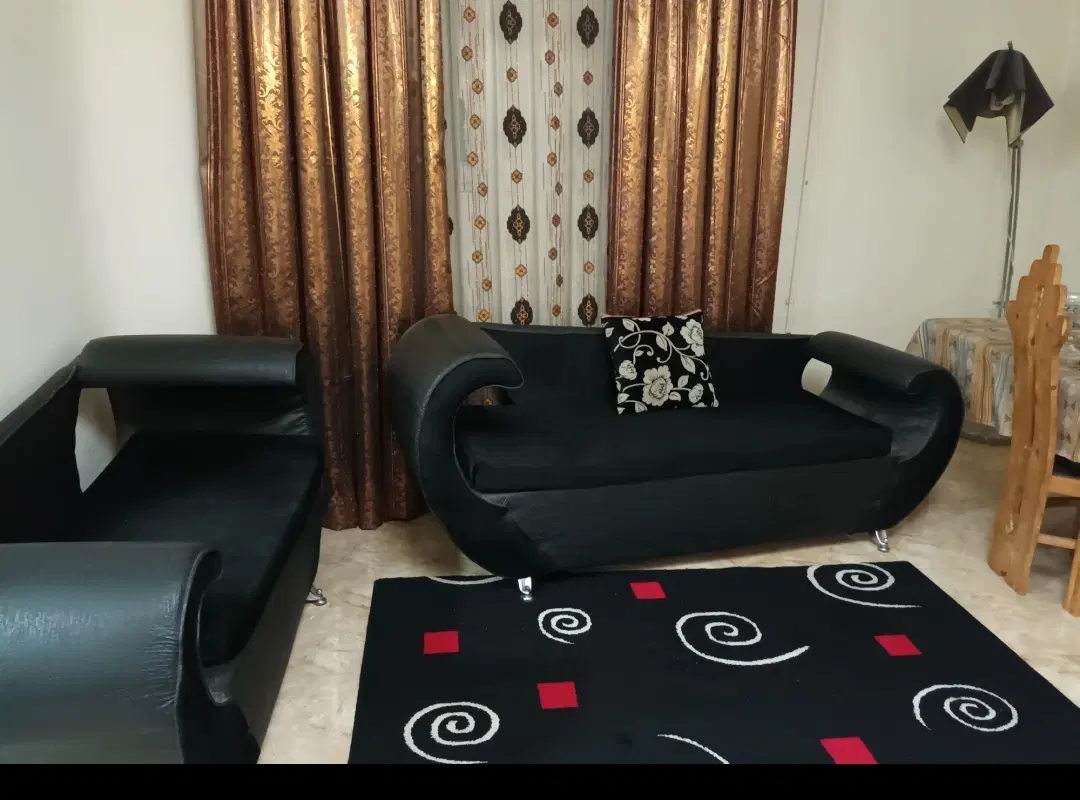 اجاره بدون پول پیش خانم مجرد موجه تحصیلکرده