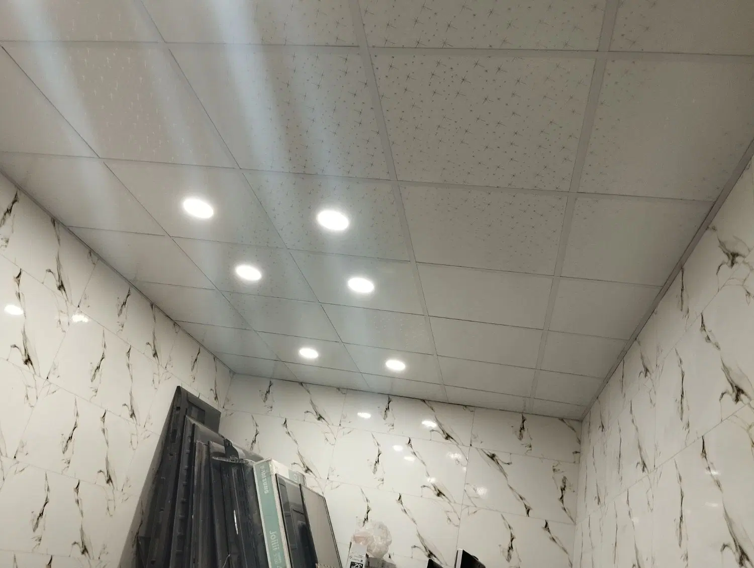 مغازه فروشی جمشیدآباد
