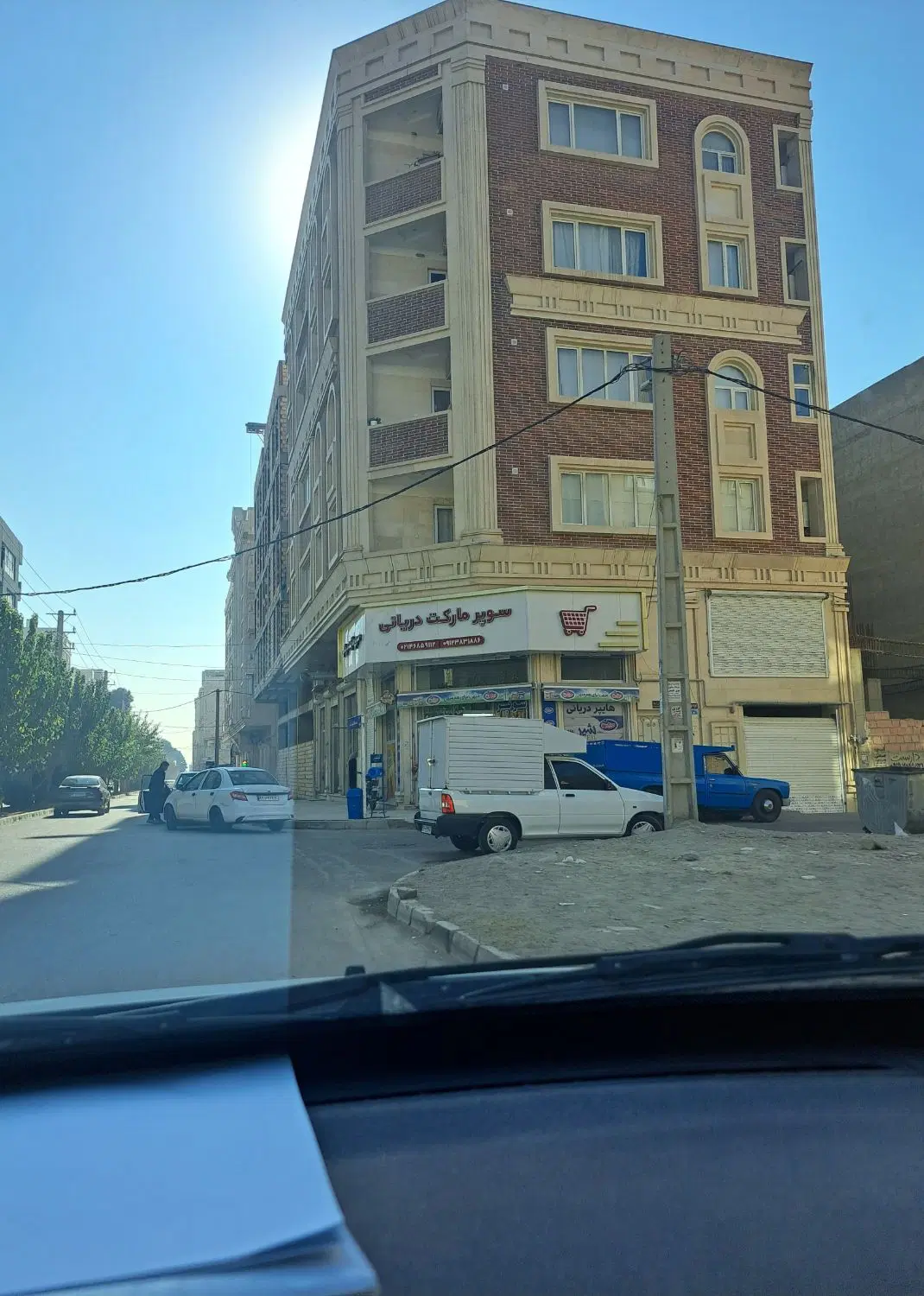 مغازه ۲۶۰ متری فرزان