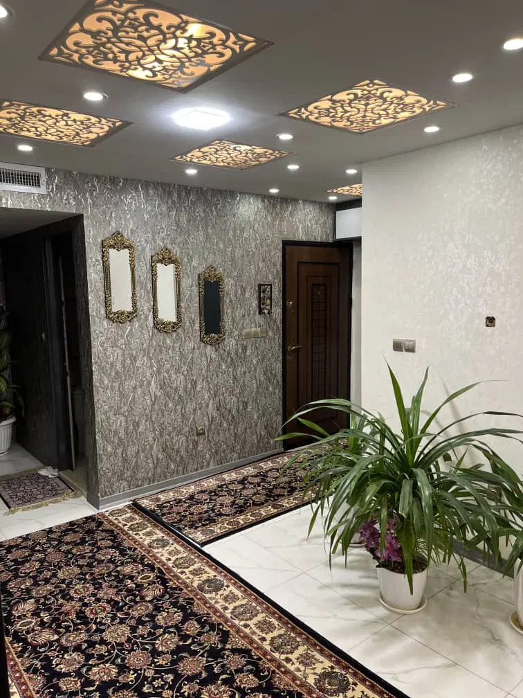 اجاره واحد ۱۳۰ متری فاز۳شهرک هواپیمایی