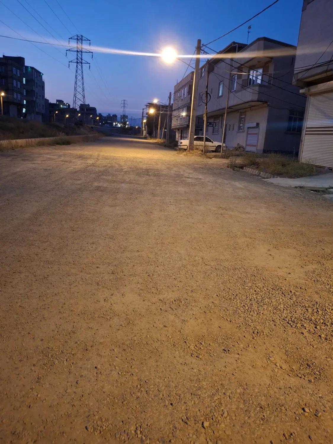 یک مغازه یا انباری به متراژ ۶۵ متر