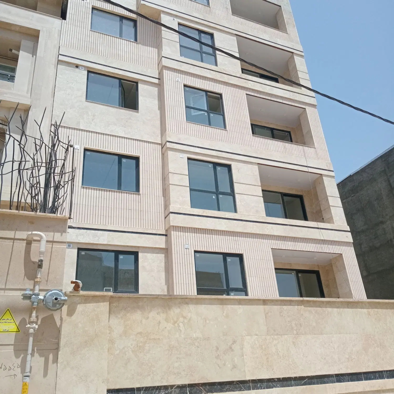 آپارتمان بلوار کامکار