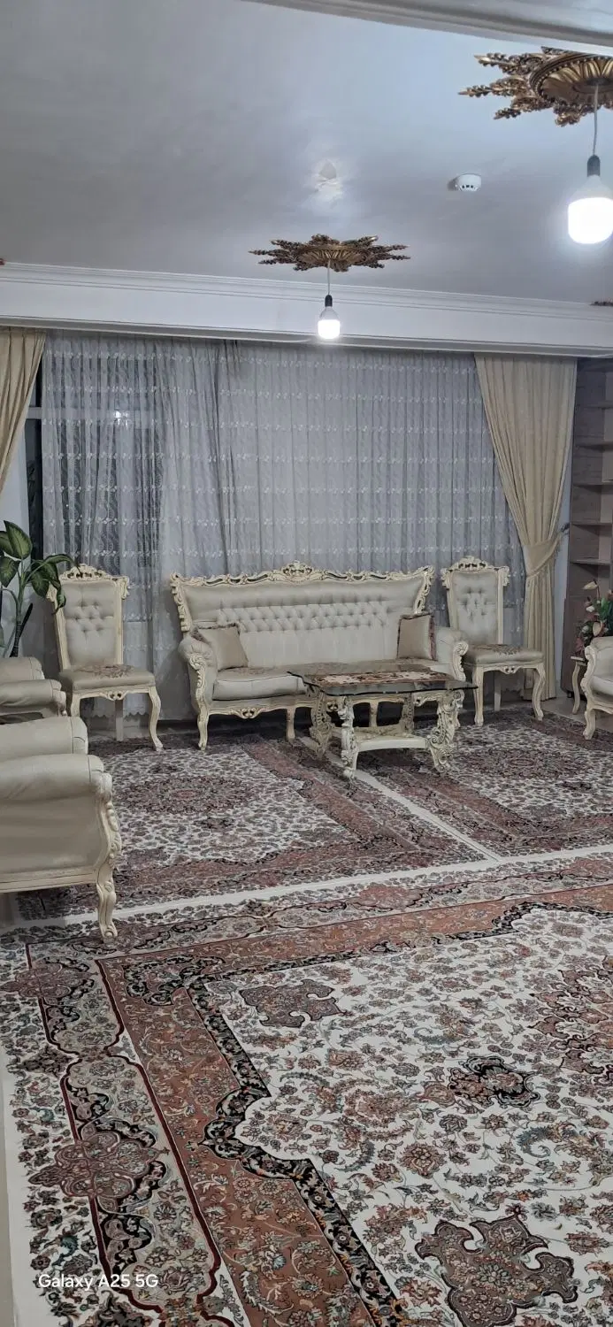 فروش یک واحد آپارتمان