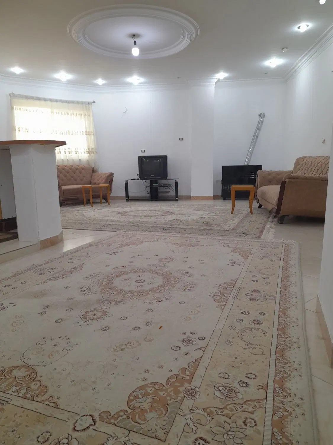 اجاره اپارتمان دربست طبقه اول ۱۱۰متربابلسر چمران۱۵