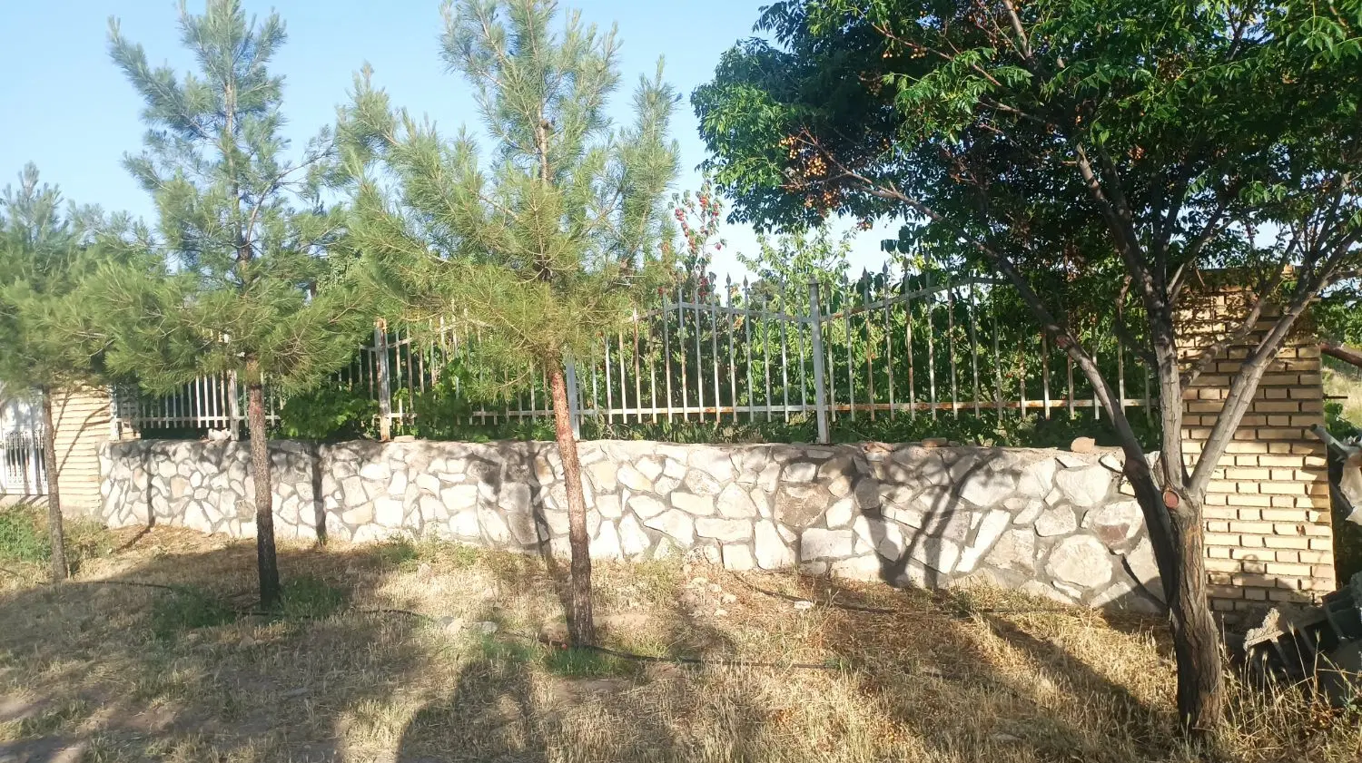 باغ فول امکانات در شهرک ویلایی گلشن با شرایط ویژه