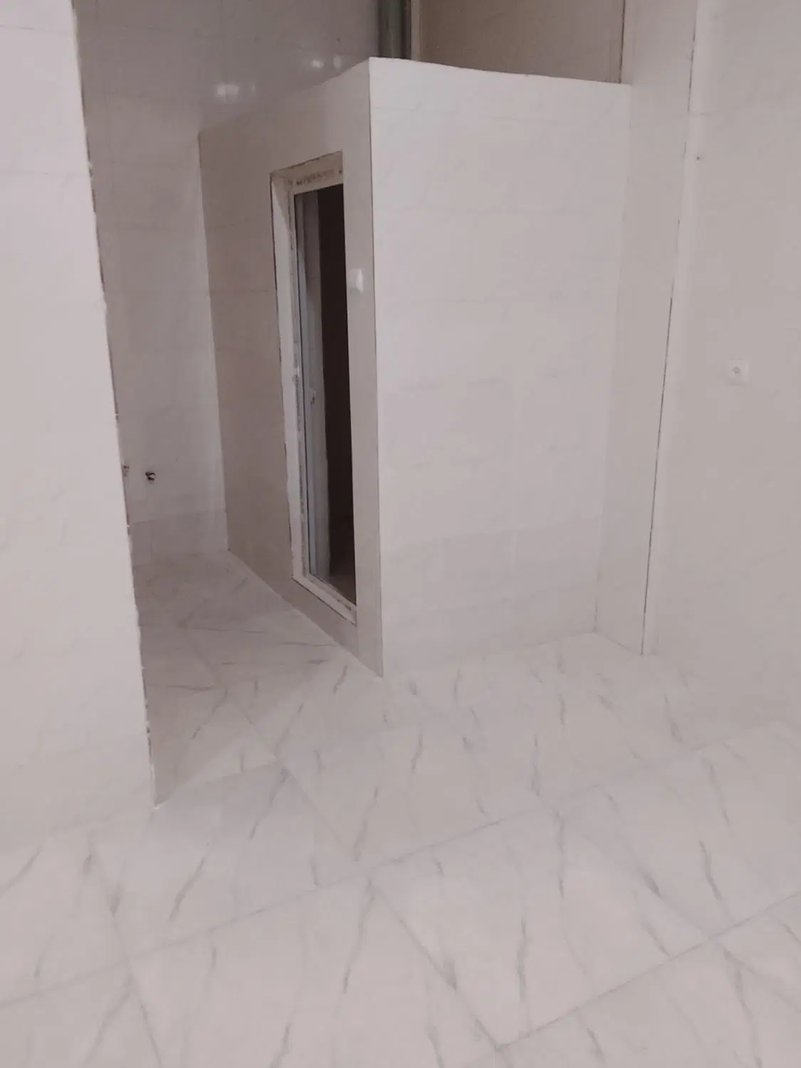 مغازه فروش در عباسی